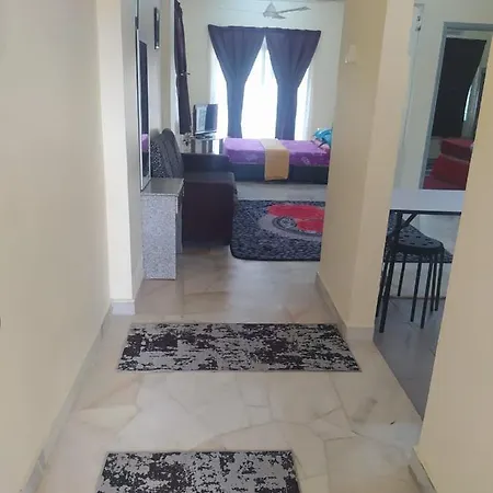 Pd Laguna Homestay Blue & Purple Port Dickson Exterior photo
