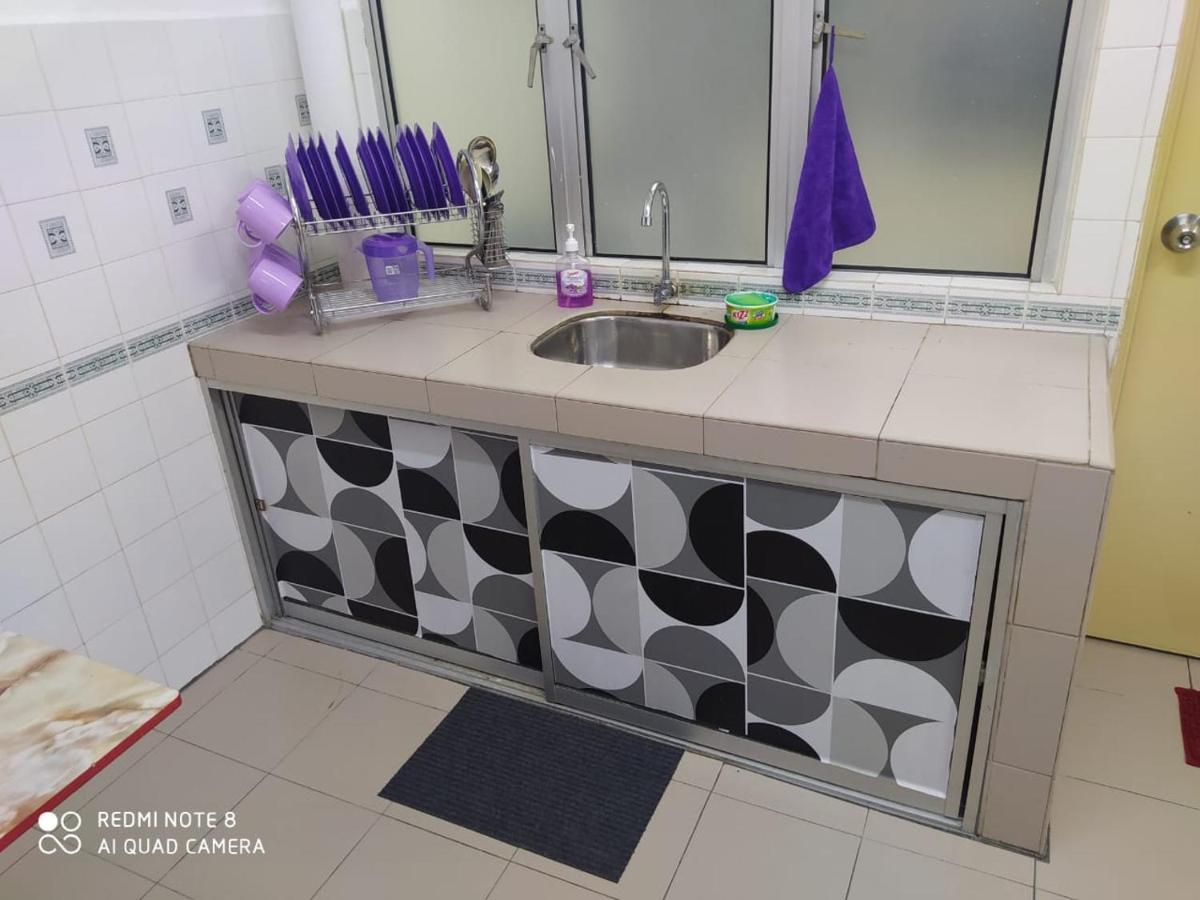 Apartment Pd Laguna Blue & Purple *