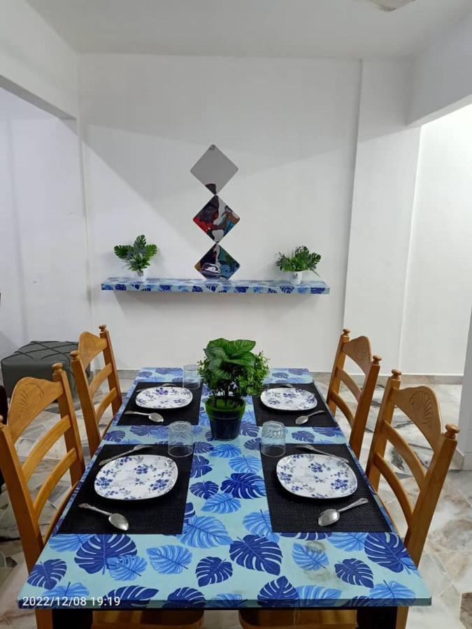 Pd Laguna Blue & Purple Apartment *