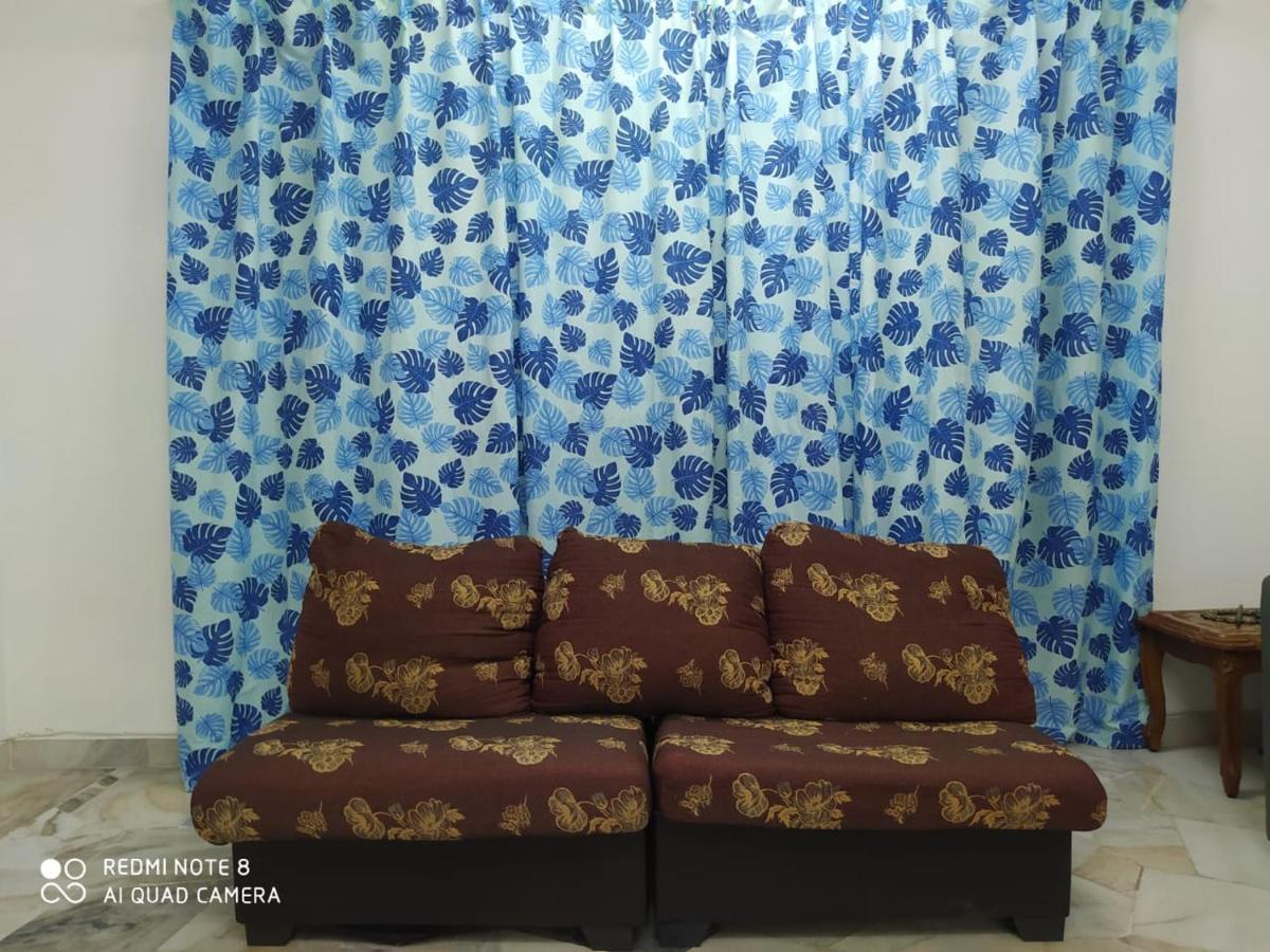 Pd Laguna Blue & Purple Apartment