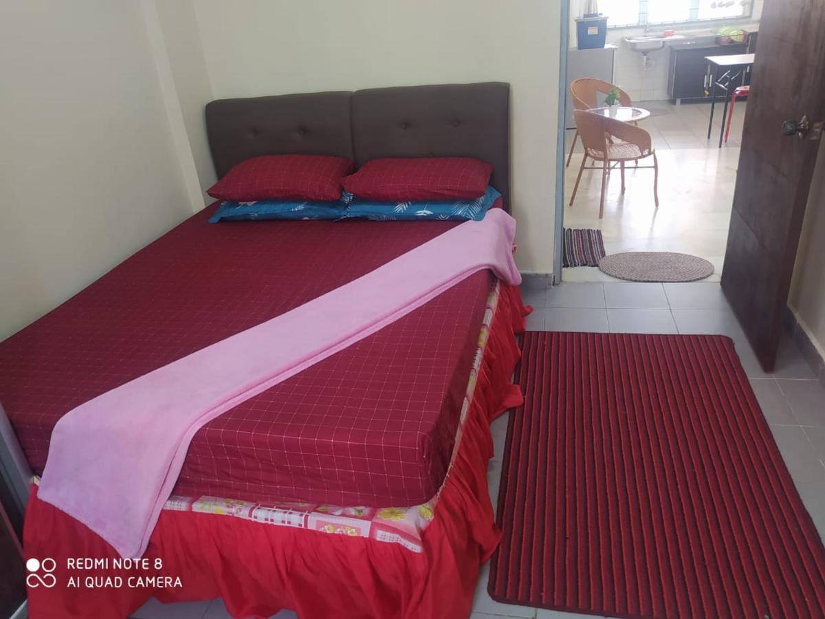 Pd Laguna Blue & Purple Apartment *