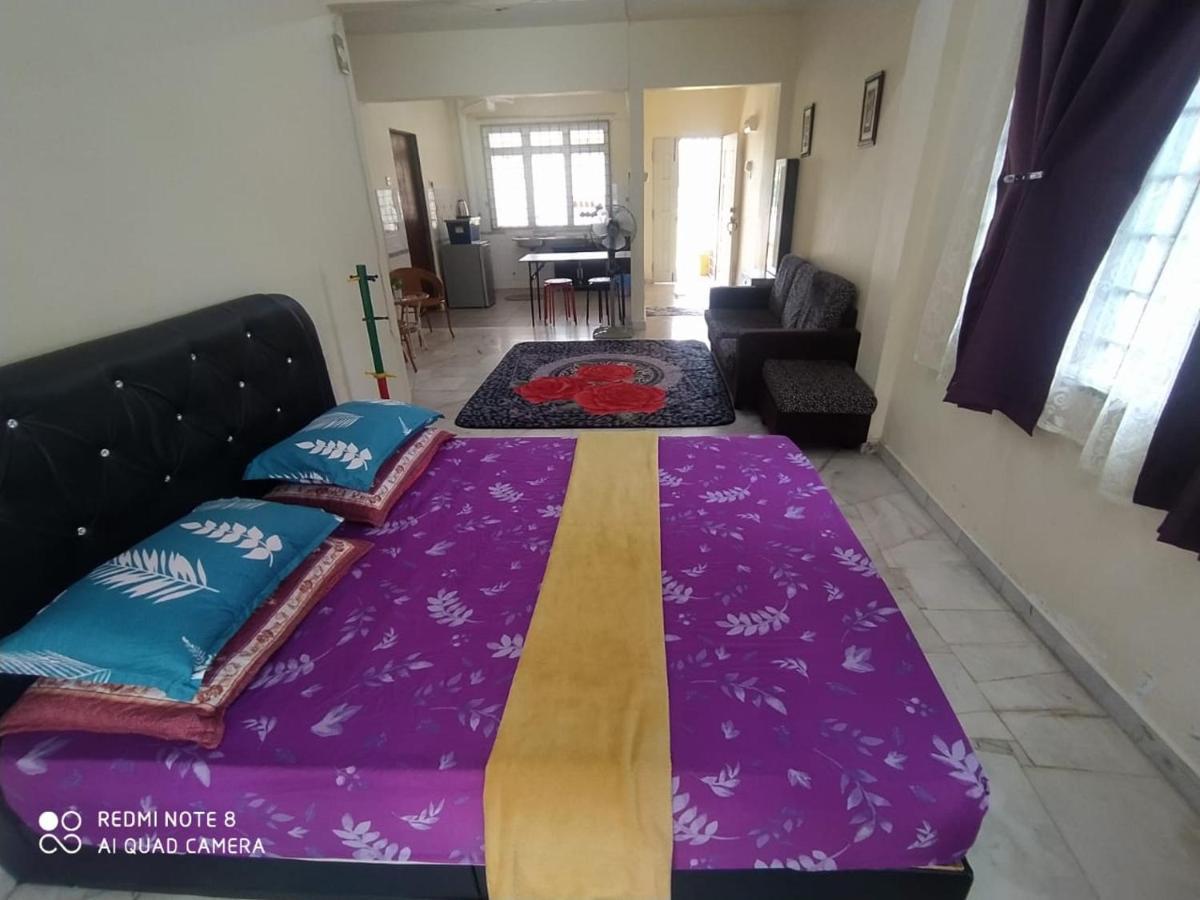 Apartment Pd Laguna Blue & Purple *